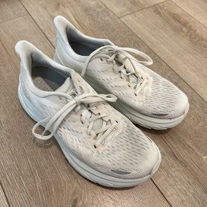Hoka Clifton 8 Running Shoes